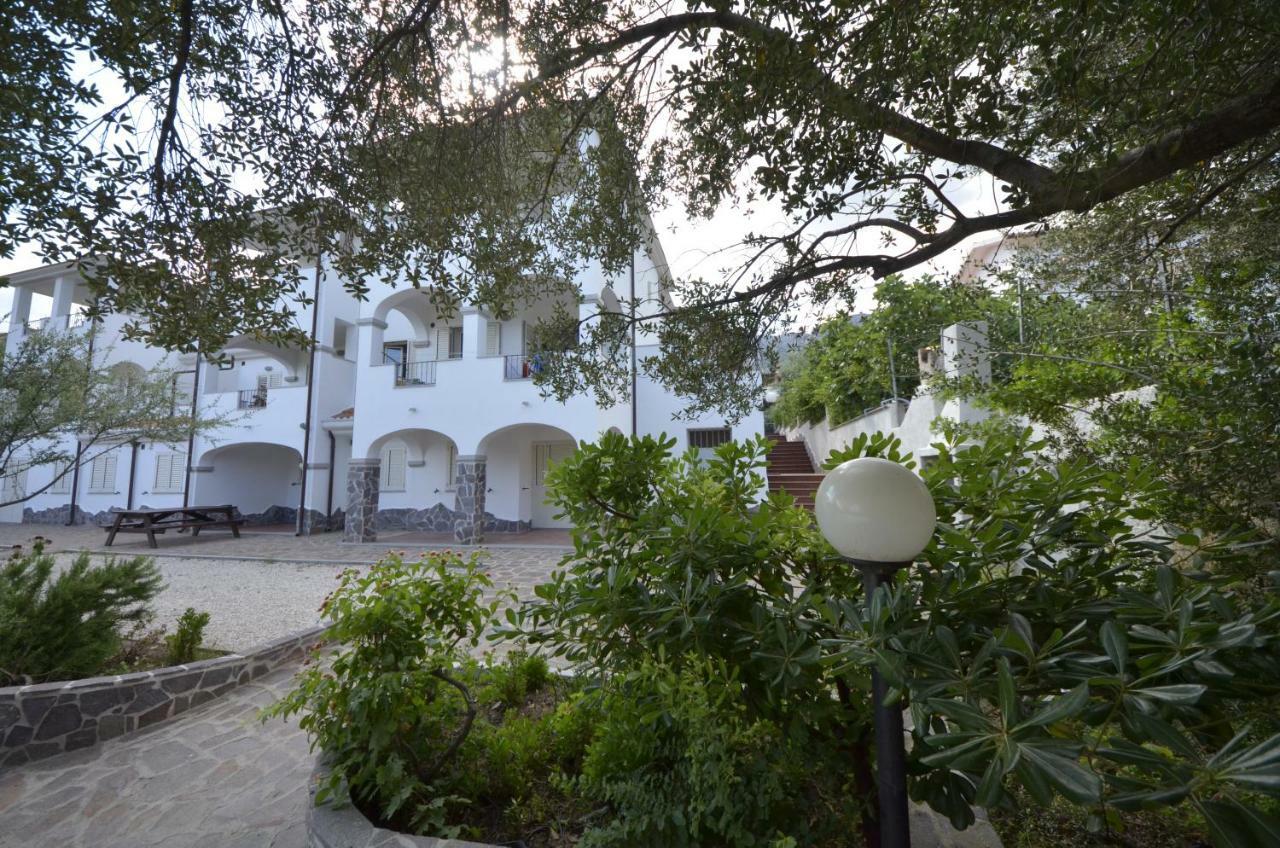 Delfino Apartment Cala Gonone Exterior photo